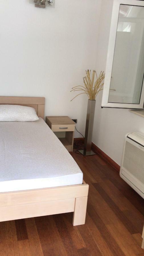 Dbk Studio Apartman *