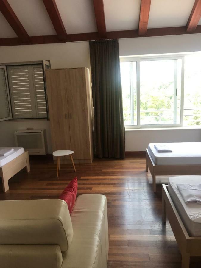 Dbk Studio Apartman Lägenhet *